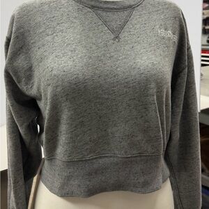 Abercrombie & Fitch Women's Gray Cropped Neck Sweatshirt Size Medium